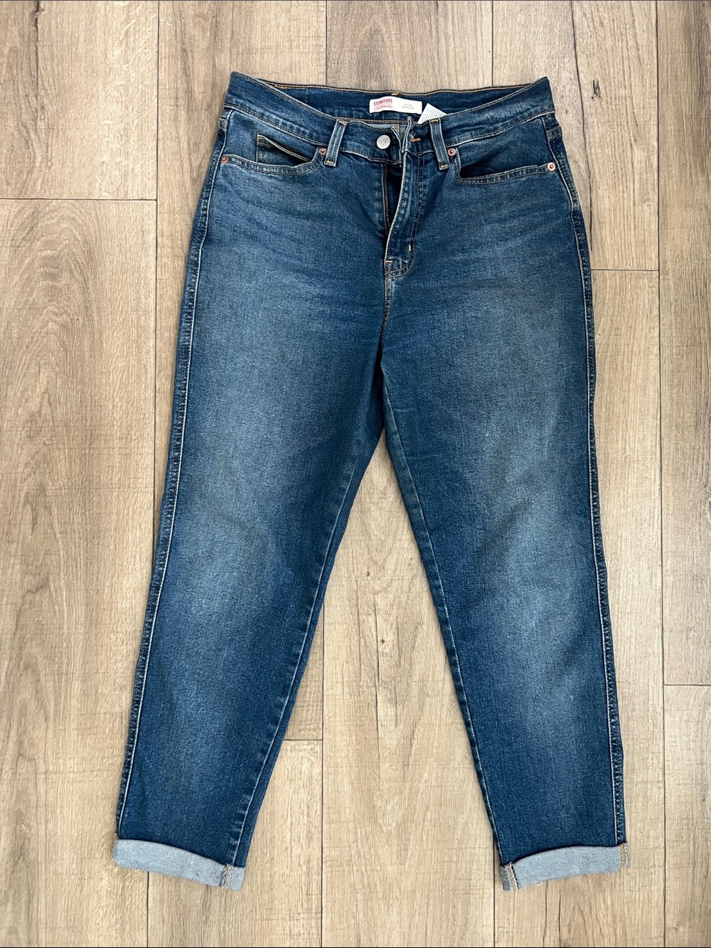 Signature by Levi Strauss Women's Medium Blue Boyfriend Jeans